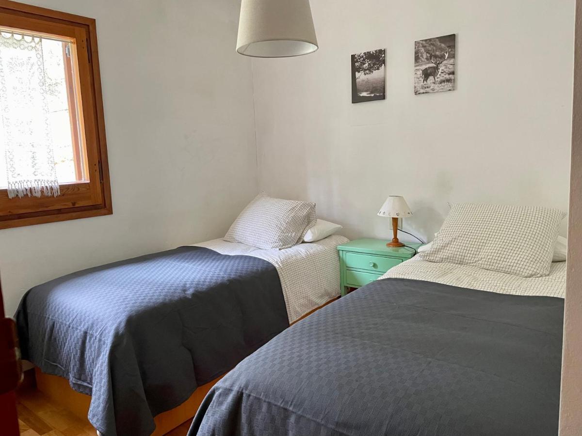 Apartamento LA MOLINA Alp Bagian luar foto
